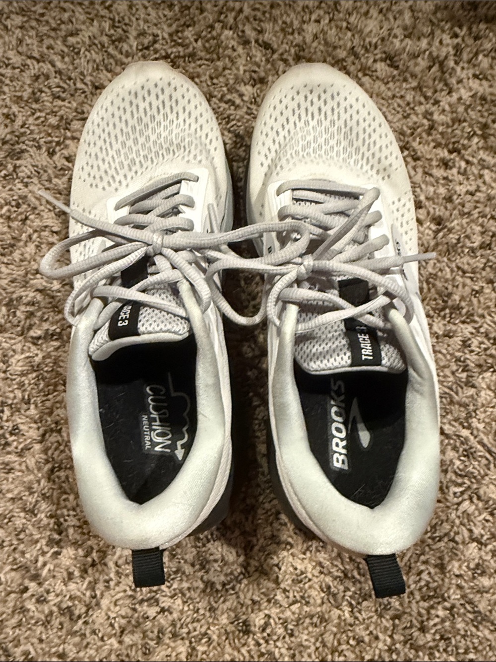 Brooks Women's White Athletic Running Shoes Trace 3 Size 10 Wide Width